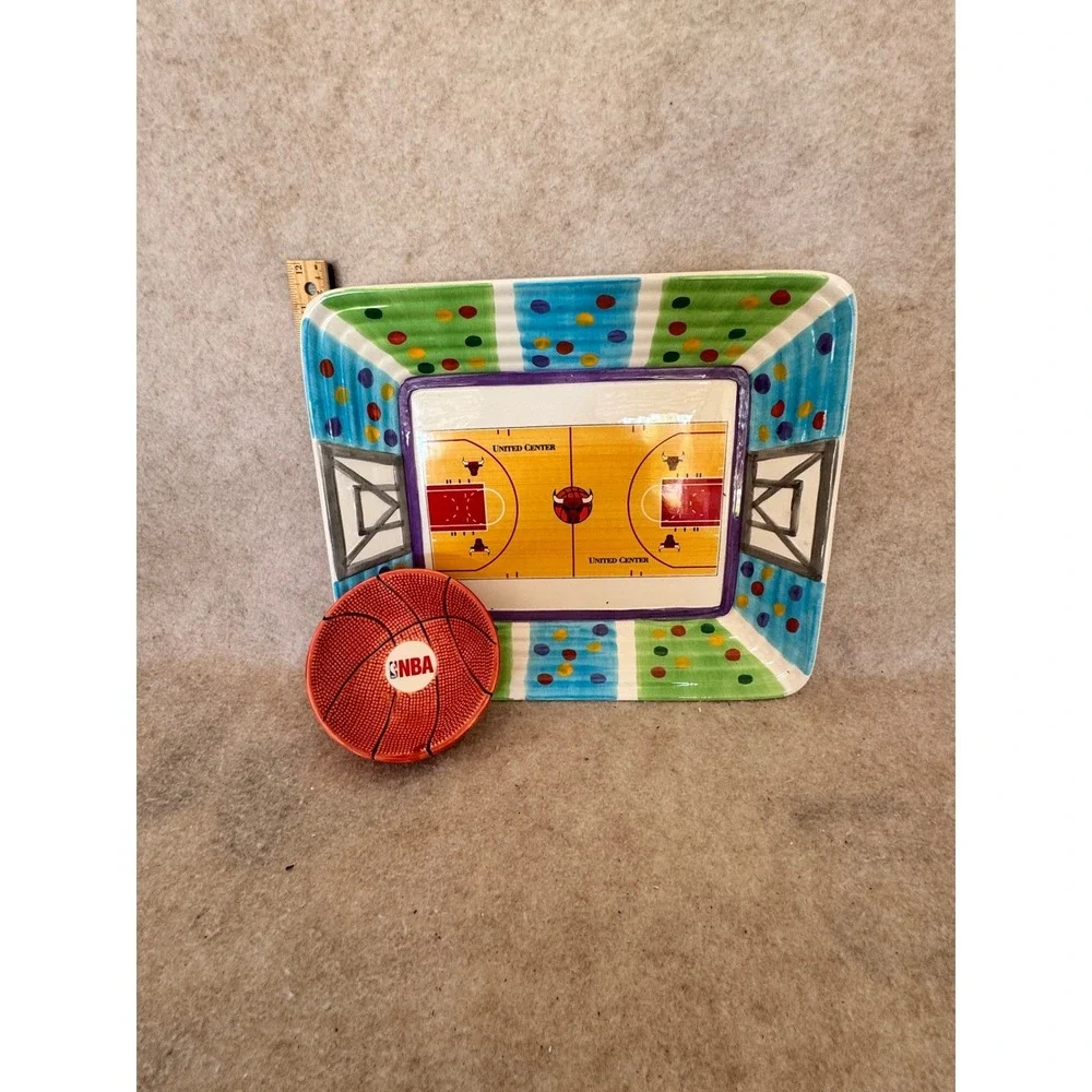 NBA Chicago Bulls United Center Ceramic Dish Trinket Bowl Basketball Plate‎